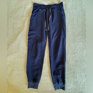 Straight legged Figs scrub pants